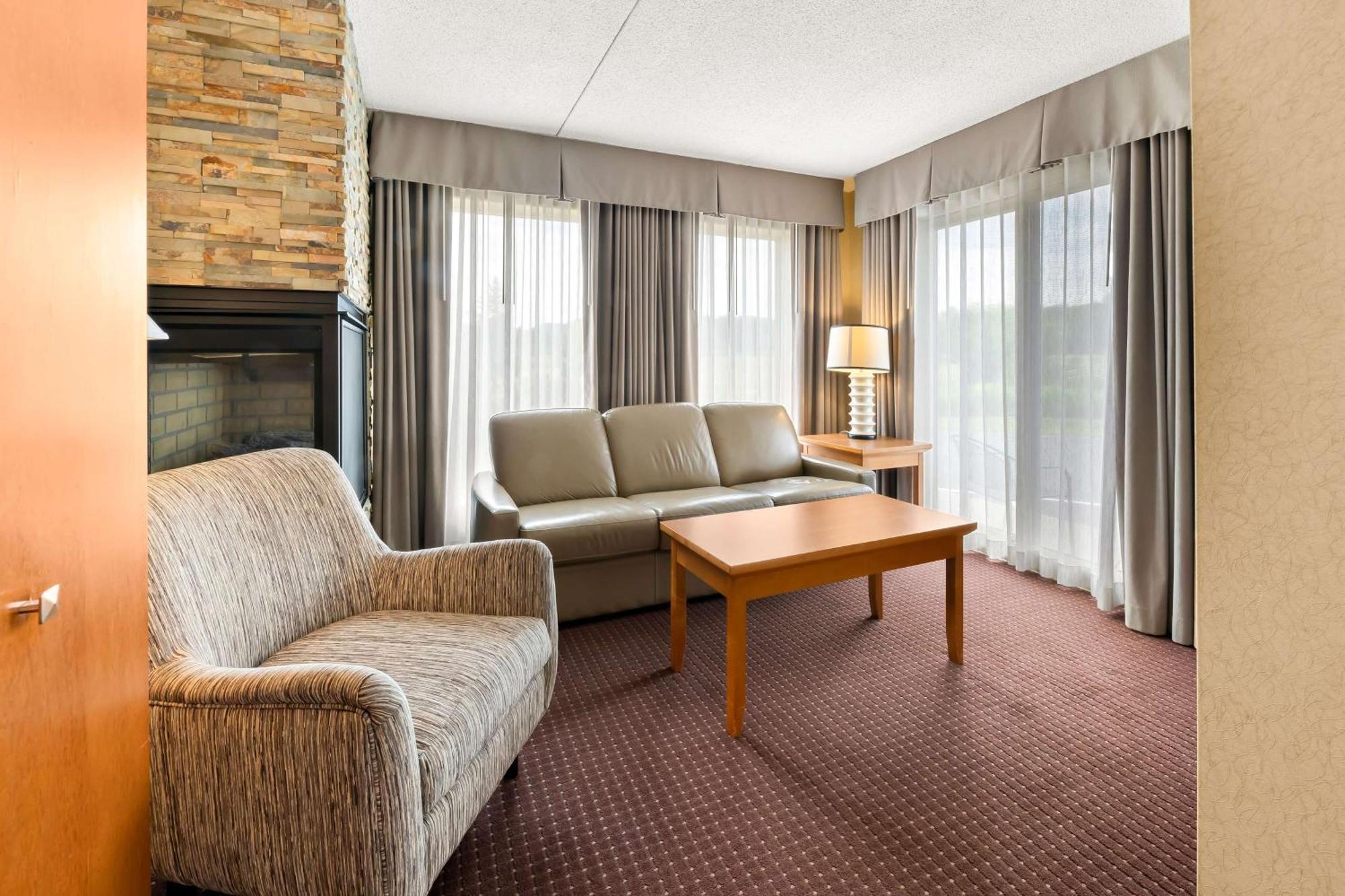 Best Western Plus Norwester Hotel & Conference Centre Thunder Bay Exterior foto